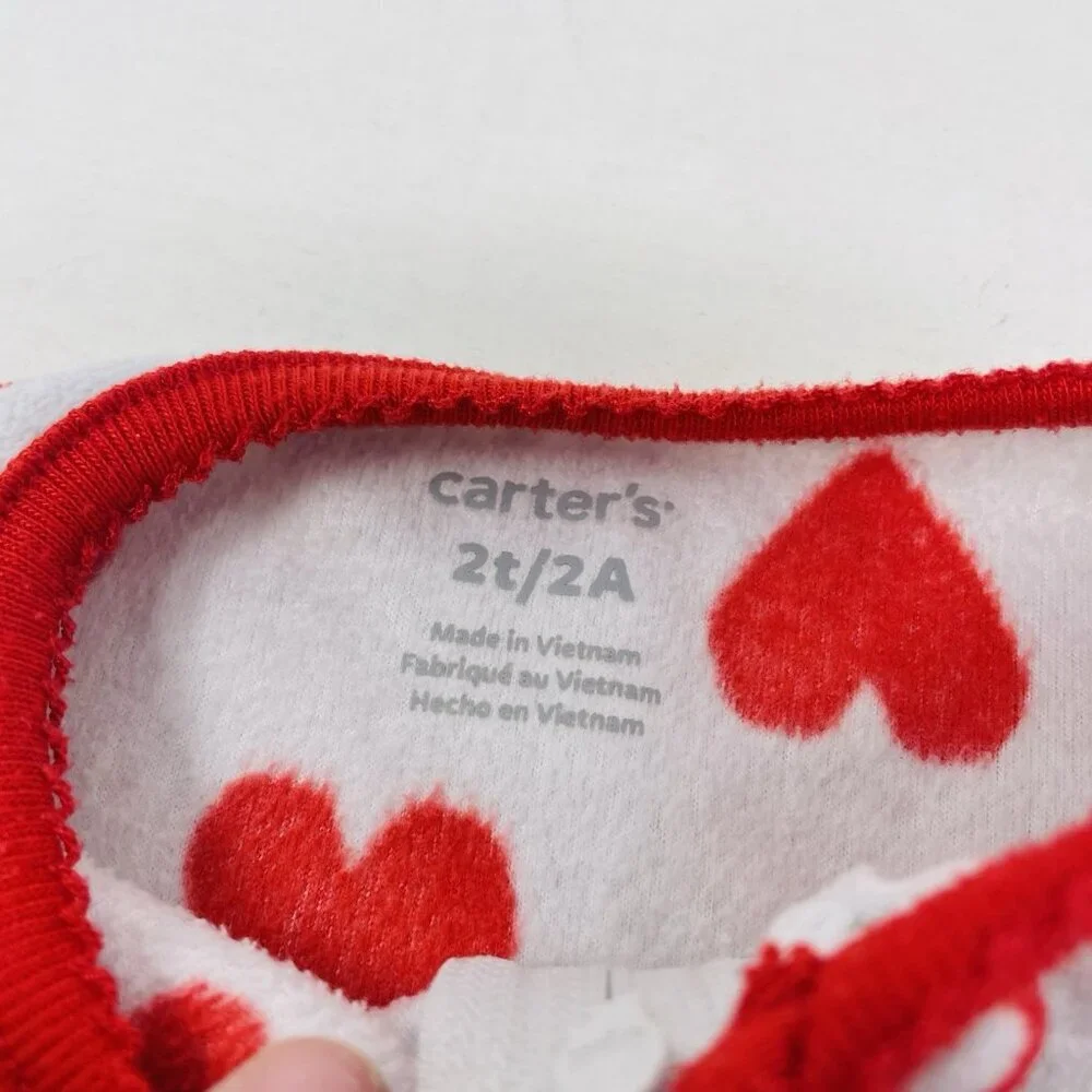 Carters Toddler‎ Girls Size 2T Heart Printed Zippered Fleece Footed Pajamas 1789